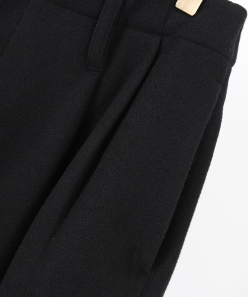 GLIMCLAP(グリムクラップ)の「mp10504-Eco felt fabric balloon pants バルーンパンツ(その他パンツ・メンズ・グレイッシュベージュ/ブラック・M/L/S)」の20枚目の写真