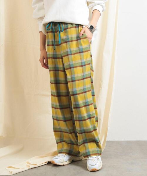 coen（コーエン）の「デイリーイージーセミワイド起毛チェックパンツ（その他パンツ・レディース・イエロー/オフホワイト/ネイビー・M/L/S）」の3枚目の写真
