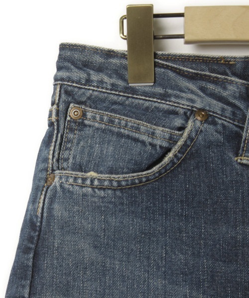 Cher（シェル）の「デニムショートパンツ【Leeコラボ】（デニムパンツ・レディース・ブルー・30）」の5枚目の写真