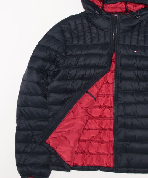 TOMMY HILFIGER（トミーヒルフィガー）の「トミーヒルフィガー ナイロン パッファーフード ジャケット（ダウンジャケット/コート・メンズ・ホワイト/ブルー系その他/ネイビー/ブラック/オリーブ・XL/L/M/S/XXL）」の10枚目の写真