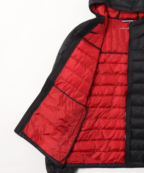 TOMMY HILFIGER（トミーヒルフィガー）の「トミーヒルフィガー ナイロン パッファーフード ジャケット（ダウンジャケット/コート・メンズ・ホワイト/ブルー系その他/ネイビー/ブラック/オリーブ・XL/L/M/S/XXL）」の19枚目の写真