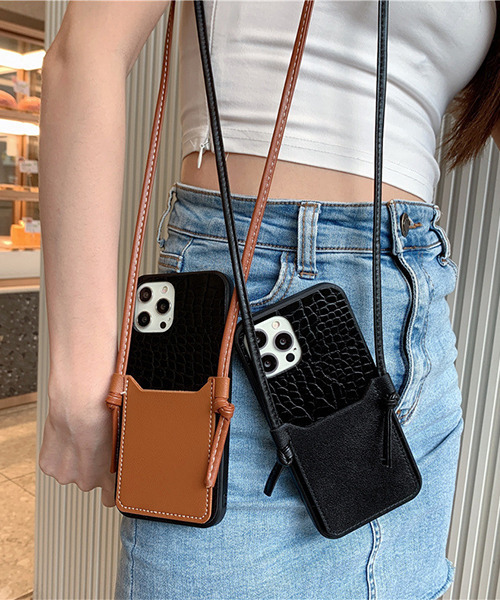 セール】クロコ風型押し レザーポケット スマホショルダー