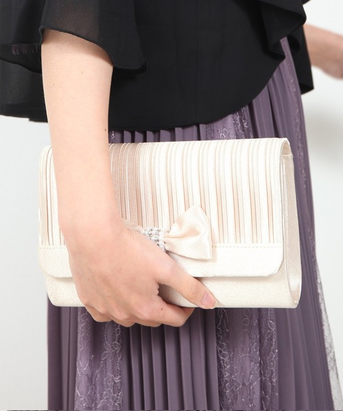 DRESS PLUS(ドレスプラス)の「バッグ クラッチバッグ パーティーバッグ 結婚式 2way(クラッチバッグ・レディース・ベージュ/ピンクベージュ/ネイビー/ブラック/シルバー・フリー)」の22枚目の写真