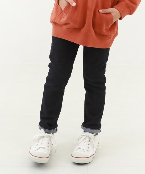 devirock（デビロック）の「楽デニム スキニーパンツ（デニムパンツ・キッズ・ワンウォッシュ/サックスブルー/ブルー系その他/ネイビー・110cm/120cm/130cm/140cm/150cm/160cm/100cm）」の4枚目の写真