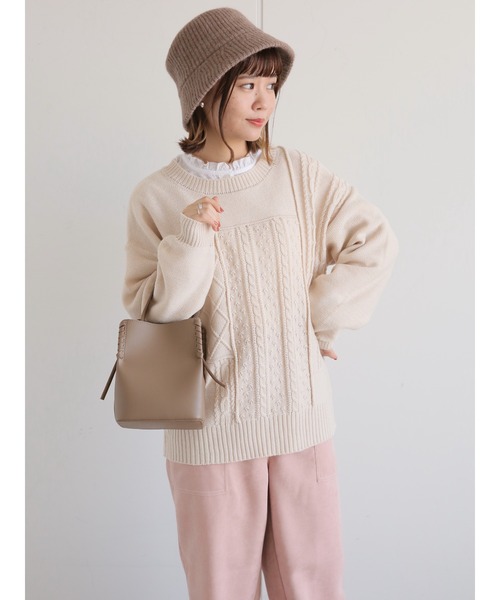 ehka sopo(エヘカソポ)の「ケーブルパッチワークプルオーバー(ニット/セーター・レディース・サックスブルー/ブラック/キナリ/モカ・フリ-)」の20枚目の写真