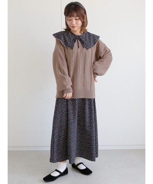 ehka sopo(エヘカソポ)の「ケーブルパッチワークプルオーバー(ニット/セーター・レディース・サックスブルー/ブラック/キナリ/モカ・フリ-)」の13枚目の写真