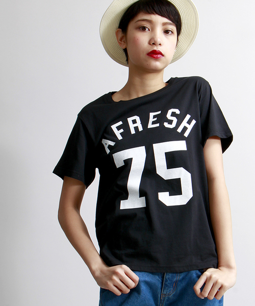 WEGO（ウィゴー）の「WEGO/ナンバリングTシャツ(S)（Tシャツ/カットソー・レディース・ブラック/オフホワイト・FREE）」の2枚目の写真