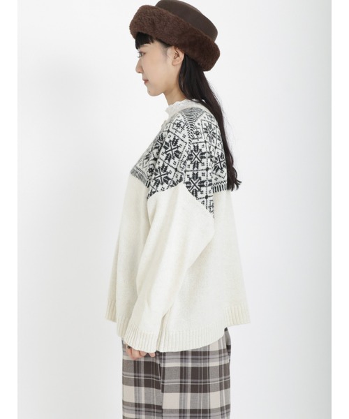 Samansa Mos2(サマンサ モスモス)の「雪柄ジャカード前後2WAYニット(カーディガン/ボレロ・レディース・キナリ/ミント/ベージュ/モカ/チャコール/ブルー・フリ-)」の14枚目の写真