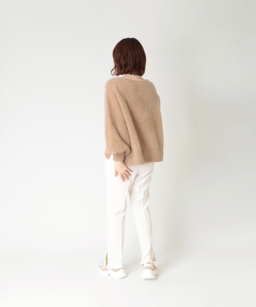 Jines(ジネス)の「サイドスリット・センタープレスパンツ(その他パンツ・レディース・ベージュ/ブラック/ネイビー/オフホワイト・38)」の6枚目の写真