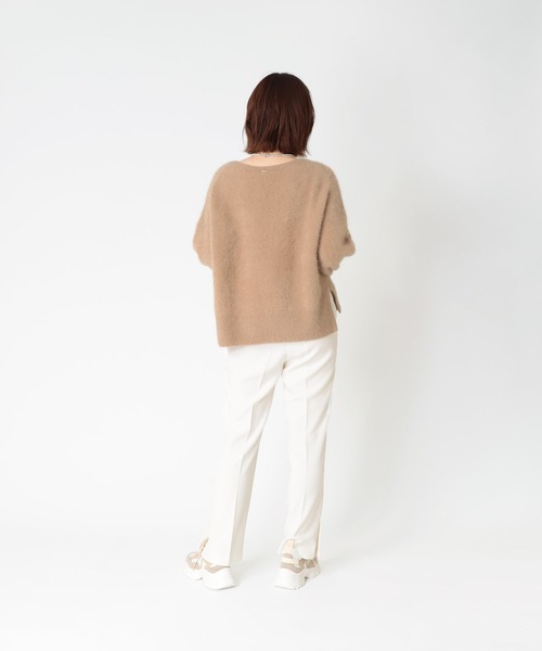 Jines(ジネス)の「サイドスリット・センタープレスパンツ(その他パンツ・レディース・ベージュ/ブラック/ネイビー/オフホワイト・38)」の8枚目の写真