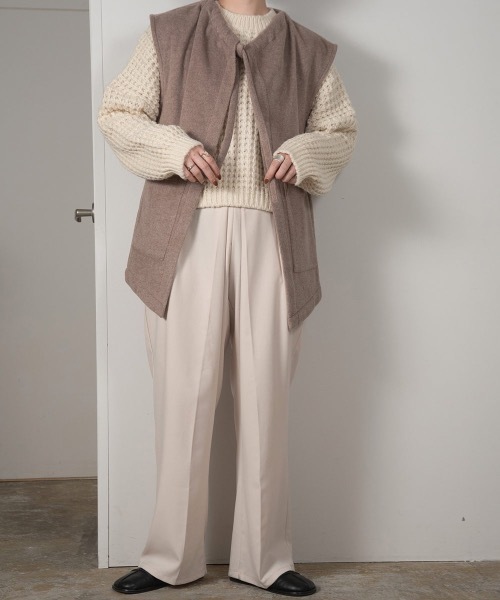 lawgy（ラウジー）の「neck ribbon vest（ベスト・レディース・ベージュ/ブラウン・FREE）」の9枚目の写真