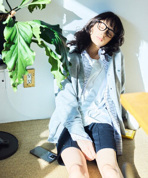 TOWNCRAFT(タウンクラフト)の「TOWN CRAFT/タウンクラフト 別注 ワンポイントロゴカーディガン(カーディガン/ボレロ・メンズ・グレー/ブラック/イエロー/ブルーグリーン/ブルー・SMALL/MEDIUM/LARGE)」の14枚目の写真