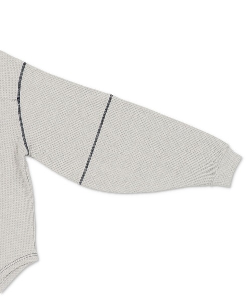 Lull(ルル)の「【Lull / ルル】バックスリットサーマルカットソー(Tシャツ/カットソー・レディース・ブラック/グレー/ホワイト・ONESIZE)」の12枚目の写真