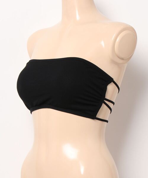 anap mimpi（アナップミンピ）の「バッククロスストラップパッドインブラトップ（チューブトップ・レディース・ホワイト/ブラック・FREE）」の4枚目の写真
