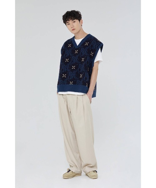 ROMANTIC CROWN（ロマンティッククラウン）の「【UNISEX】ROMANTIC CROWN／アーガイルニットベスト 2183718（ベスト・レディース・クリーム/ネイビー・MEDIUM/LARGE）」の5枚目の写真