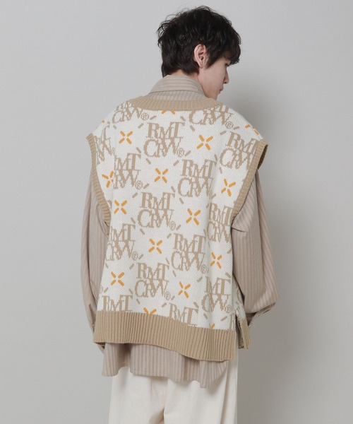 ROMANTIC CROWN（ロマンティッククラウン）の「【UNISEX】ROMANTIC CROWN／アーガイルニットベスト 2183718（ベスト・レディース・クリーム/ネイビー・MEDIUM/LARGE）」の20枚目の写真