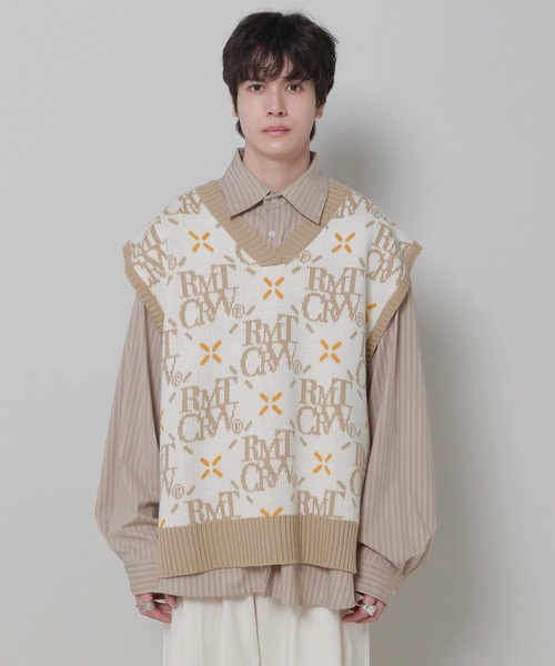 ROMANTIC CROWN（ロマンティッククラウン）の「【UNISEX】ROMANTIC CROWN／アーガイルニットベスト 2183718（ベスト・レディース・クリーム/ネイビー・MEDIUM/LARGE）」の22枚目の写真