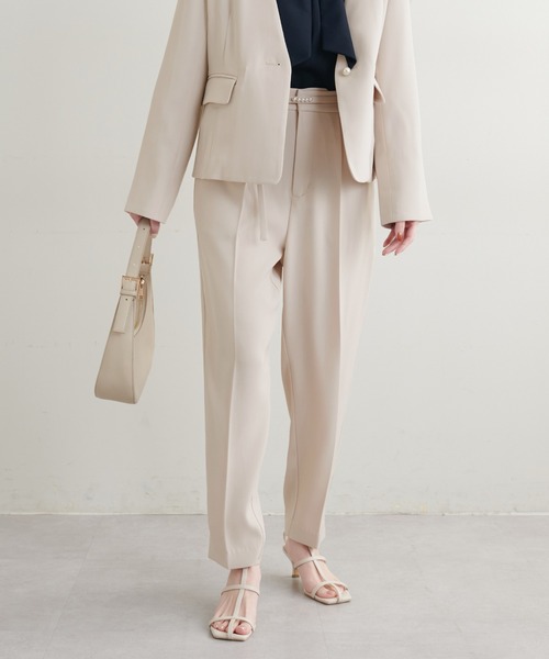 natural couture(ナチュラルクチュール)の「セットアップ可/ウォッシャブルきれいめパンツ(その他パンツ・レディース・グレイッシュベージュ/ネイビー/ブラック/ベージュ・SMALL/MEDIUM)」の3枚目の写真