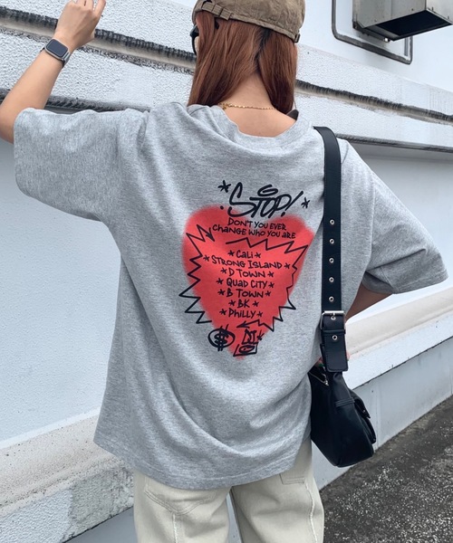 SHAGGIE（シャギー）の「バックハートプリントビックシルエットTEEシャツ（Tシャツ/カットソー・レディース・ブラック/グレー/ホワイト・FREE）」の3枚目の写真