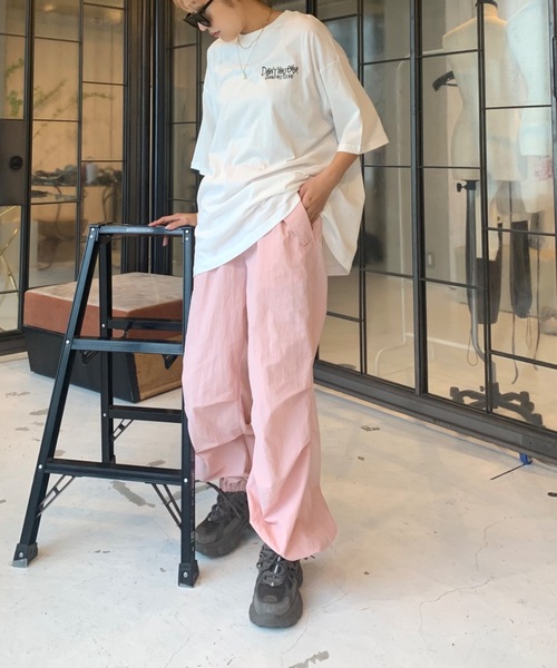 SHAGGIE（シャギー）の「バックハートプリントビックシルエットTEEシャツ（Tシャツ/カットソー・レディース・ブラック/グレー/ホワイト・FREE）」の7枚目の写真
