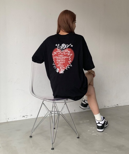 SHAGGIE（シャギー）の「バックハートプリントビックシルエットTEEシャツ（Tシャツ/カットソー・レディース・ブラック/グレー/ホワイト・FREE）」の17枚目の写真