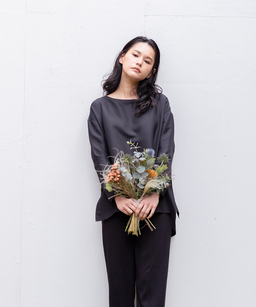 EMILY WEEK（エミリーウィーク）の「【LALAVIE/ララヴィ】Silk Cupro Long Sleeve Pullover（Tシャツ/カットソー・レディース・ブラック/ブラウン・FREE）」の11枚目の写真
