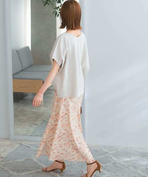 URBAN RESEARCH ROSSO（アーバンリサーチロッソ）の「『UR TECH ひやサラクール』ドルマンスリーブプルオーバー（Tシャツ/カットソー・レディース・グレー系その他/グリーン系その他/チャコールグレー・FREE）」の8枚目の写真