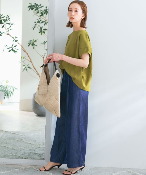 URBAN RESEARCH ROSSO（アーバンリサーチロッソ）の「『UR TECH ひやサラクール』ドルマンスリーブプルオーバー（Tシャツ/カットソー・レディース・グレー系その他/グリーン系その他/チャコールグレー・FREE）」の20枚目の写真