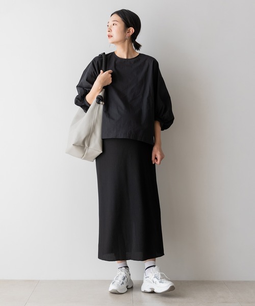 フェリシモMama（フェリシモママ）の「【旧品番】Ｍｏｒｅｄｄｅ　リップルカットソー素材がらくちんきれいな　産前産後使えるＩラインスカート（マタニティウェア/グッズ・レディース・ブラック/ブルー/チャコールグレー/アイボリー・SMALL/MEDIUM/LARGE/X-LARGE/XX-LARGE）」の12枚目の写真