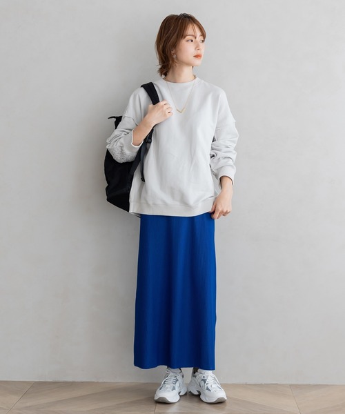 フェリシモMama（フェリシモママ）の「【旧品番】Ｍｏｒｅｄｄｅ　リップルカットソー素材がらくちんきれいな　産前産後使えるＩラインスカート（マタニティウェア/グッズ・レディース・ブラック/ブルー/チャコールグレー/アイボリー・SMALL/MEDIUM/LARGE/X-LARGE/XX-LARGE）」の6枚目の写真