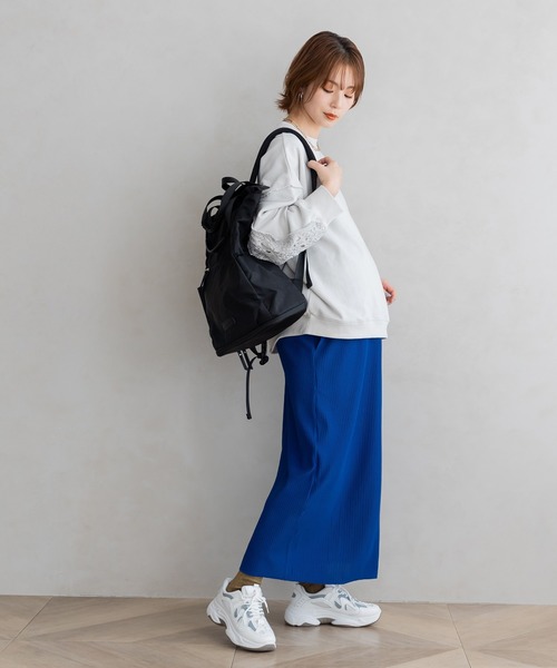 フェリシモMama（フェリシモママ）の「【旧品番】Ｍｏｒｅｄｄｅ　リップルカットソー素材がらくちんきれいな　産前産後使えるＩラインスカート（マタニティウェア/グッズ・レディース・ブラック/ブルー/チャコールグレー/アイボリー・SMALL/MEDIUM/LARGE/X-LARGE/XX-LARGE）」の8枚目の写真