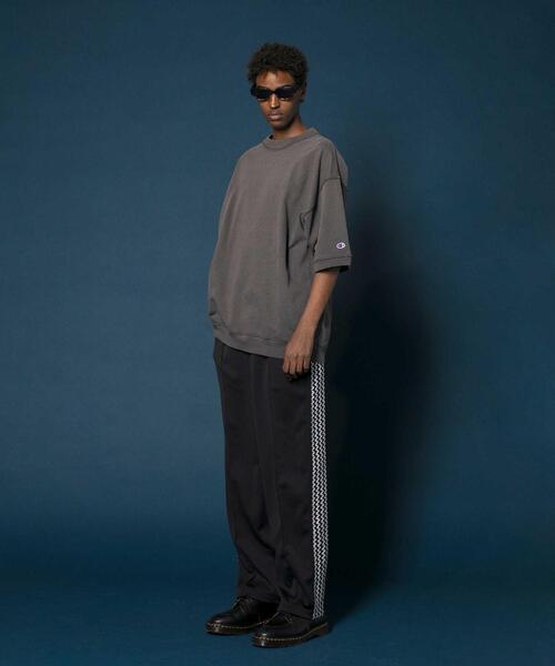 Champion（チャンピオン）の「＜Champion × monkey time