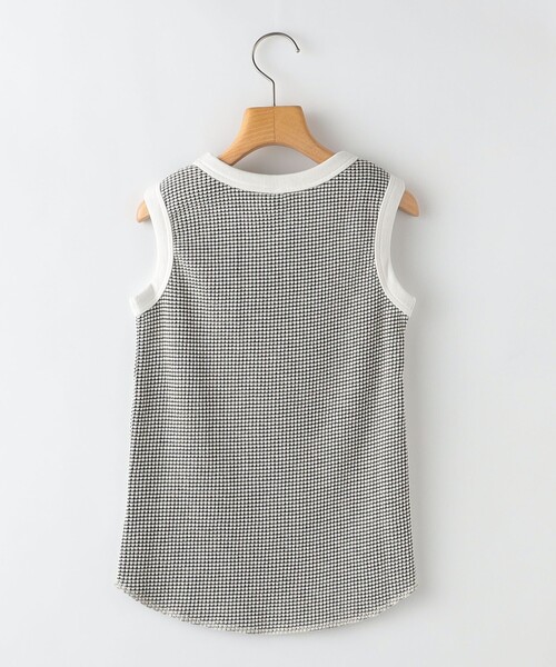 SHIPS（シップス）の「MOUN TEN.:95～140cm / バイカラー ワッフル タンクトップ（タンクトップ・キッズ・ナチュラル/チャコールグレー・110/125/140/95）」の16枚目の写真