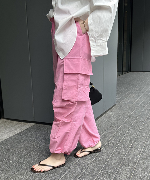 Oriens JOURNAL STANDARD（オリエンス ジャーナルスタンダード）の「ボーイズワイドカーゴパンツ（カーゴパンツ・レディース・ホワイト/ネイビー/ピンク・SMALL/MEDIUM）」の13枚目の写真