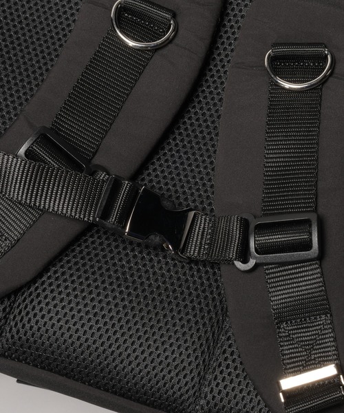 HARE(ハレ)の「ダブルバックルバックパック(HARE)(バックパック/リュック・メンズ・ブラック・FREE)」の16枚目の写真