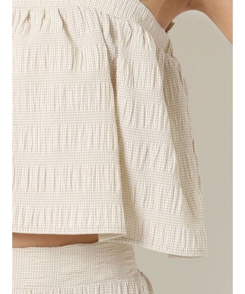 RESEXXY（リゼクシー）の「シャーリングブラウス【セットアップ着用可能】（シャツ/ブラウス・レディース・ベージュ/ホワイト/ブラック・FREE）」の8枚目の写真