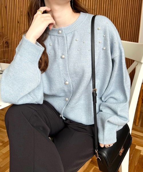 moment+（モーメントプラス）の「ドットパールクルーネックニットカーデ（カーディガン/ボレロ・レディース・ピンク/ブルー/ブラック/アイボリー・M/L）」の14枚目の写真