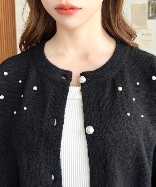 moment+（モーメントプラス）の「ドットパールクルーネックニットカーデ（カーディガン/ボレロ・レディース・ピンク/ブルー/ブラック/アイボリー・M/L）」の20枚目の写真
