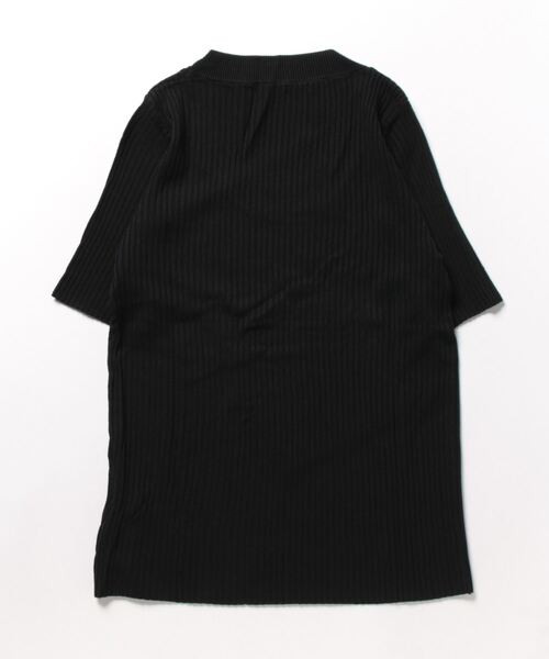 Jasmine Grandiflorum(ジャスミングランディフローラム)の「【Jasmine】ラウンドネックシンプルカットソー (SS)(Tシャツ/カットソー・レディース・ブラック/ホワイト/イエロー/オフホワイト/ベージュ/ピンク/パープル/ブルー・FREE)」の9枚目の写真