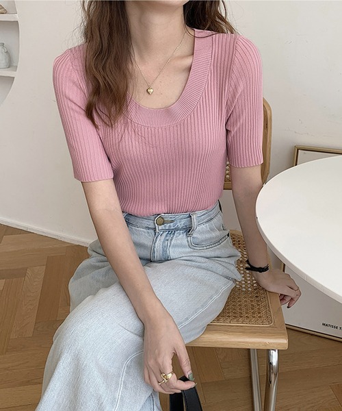 Jasmine Grandiflorum(ジャスミングランディフローラム)の「【Jasmine】ラウンドネックシンプルカットソー (SS)(Tシャツ/カットソー・レディース・ブラック/ホワイト/イエロー/オフホワイト/ベージュ/ピンク/パープル/ブルー・FREE)」の8枚目の写真