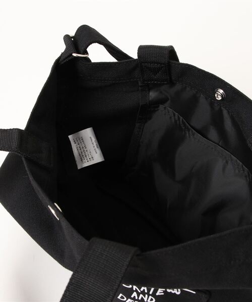 THRASHER（スラッシャー）の「【THRASHER】Tote Shoulder M(ST)（ショルダーバッグ・メンズ・グレー系その他/ブラック系その他/ベージュ系その他/ホワイト系その他/ホワイト系その他2/ブラック系その他2・FREE）」の12枚目の写真