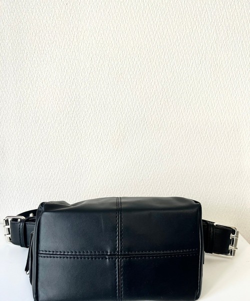 cuorequal（クオレコール）の「ベルト付きショルダーバッグ（ショルダーバッグ・レディース・ホワイト/ブラック・FREE）」の7枚目の写真