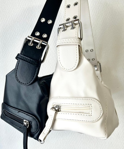 cuorequal（クオレコール）の「ベルト付きショルダーバッグ（ショルダーバッグ・レディース・ホワイト/ブラック・FREE）」の13枚目の写真