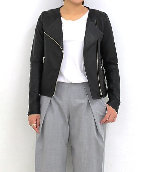 robbem(ロベム)の「【robbem】レザーライダースジャケット(ライダースジャケット・レディース・ブラック・40/38)」の1枚目の写真