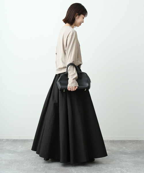 SLOBE IENA（スローブイエナ）の「AVIGNONロングTEE（Tシャツ/カットソー・レディース・ホワイト/チャコールグレー/ベージュ・FREE）」の11枚目の写真