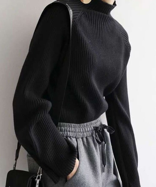 ROOPTOKYO（ループトウキョウ）の「袖ボタンハイネックニット（ニット/セーター・レディース・ブラウン/ホワイト/グリーン/ブラック・FREE）」の6枚目の写真