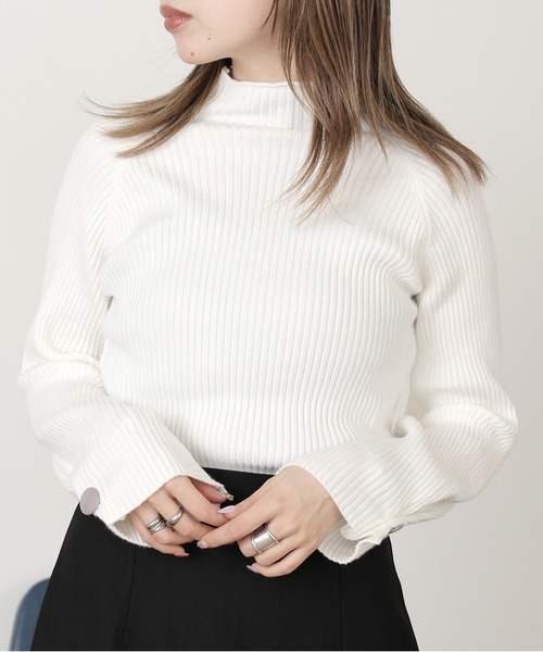 ROOPTOKYO（ループトウキョウ）の「袖ボタンハイネックニット（ニット/セーター・レディース・ブラウン/ホワイト/グリーン/ブラック・FREE）」の11枚目の写真