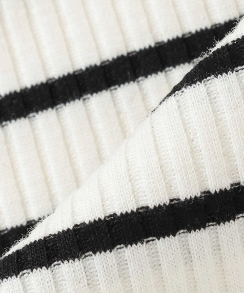 by LOVEiT(バイラビット)の「衿つきプルオーバー(スウェット・キッズ・オフホワイト/マルチ/ピンク・160cm/120cm/130cm/140cm/150cm)」の9枚目の写真