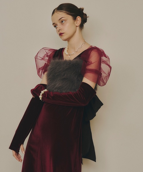 VIOLETTA(ヴィオレッタ)の「バックリボンボリュームファービスチェ(その他トップス・レディース・チャコールグレー/ブルー/ブラック/ホワイト/レッド・FREE)」の19枚目の写真