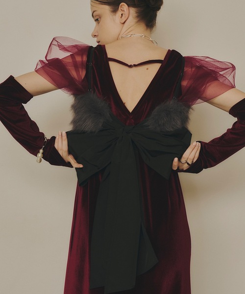 VIOLETTA(ヴィオレッタ)の「バックリボンボリュームファービスチェ(その他トップス・レディース・チャコールグレー/ブルー/ブラック/ホワイト/レッド・FREE)」の21枚目の写真